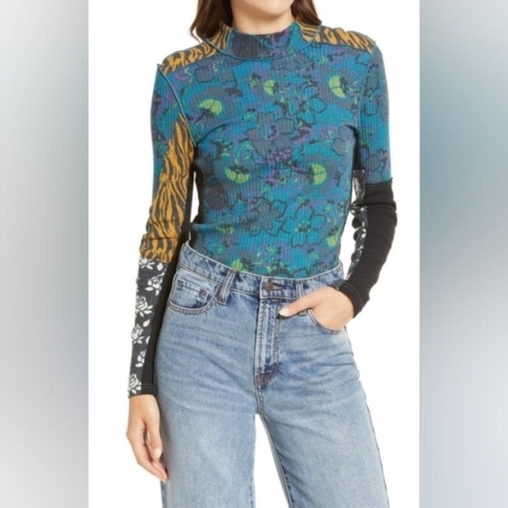 FREE PEOPLE Meadow Mix Top In Blue Combo